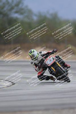 media/Sep-21-2025-Race Pace (Sun) [[98bf33ef95]]/Non Verified/4-Turn 3 (910am)/